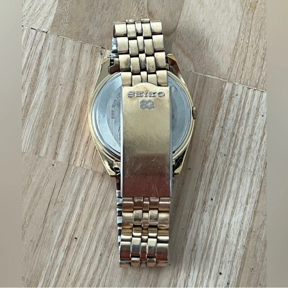 Seiko SQ RARE Vintage Men's Watch Gold Ombre Dial Date Window Gold-Tone Bracelet